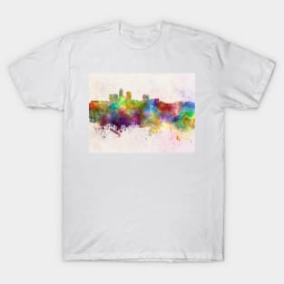 Des Moines skyline in watercolor background T-Shirt